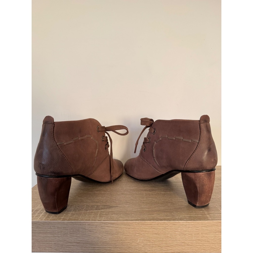 Josef Seibel Brown Leather Lace Up Ankle Boots Block Heel Size 38 Fits Like 8 - Picture 5 of 13